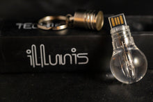 Load image into Gallery viewer, illunis - Technicolor Album Light Bulb USB